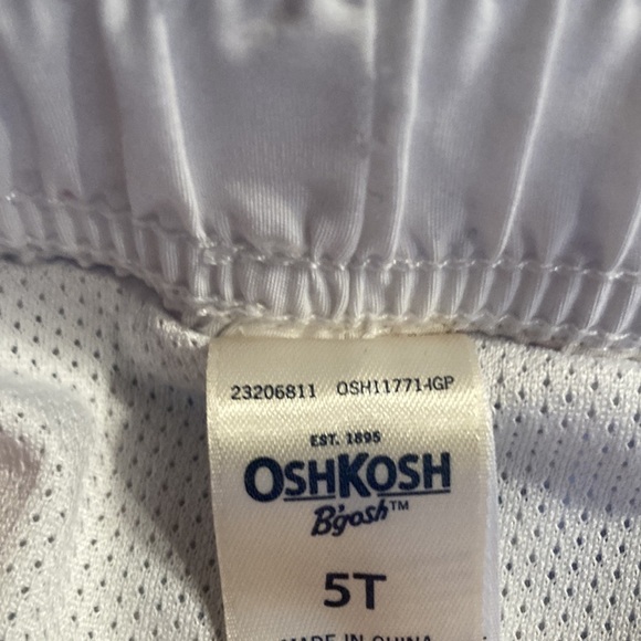 OSHKOSH B’GOSH Boys Swim Short - size 5 - Picture 15 of 15